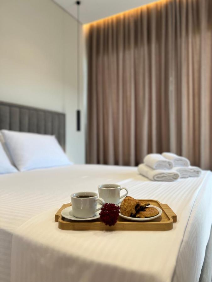 Astoria Rooms ساراندا المظهر الخارجي الصورة