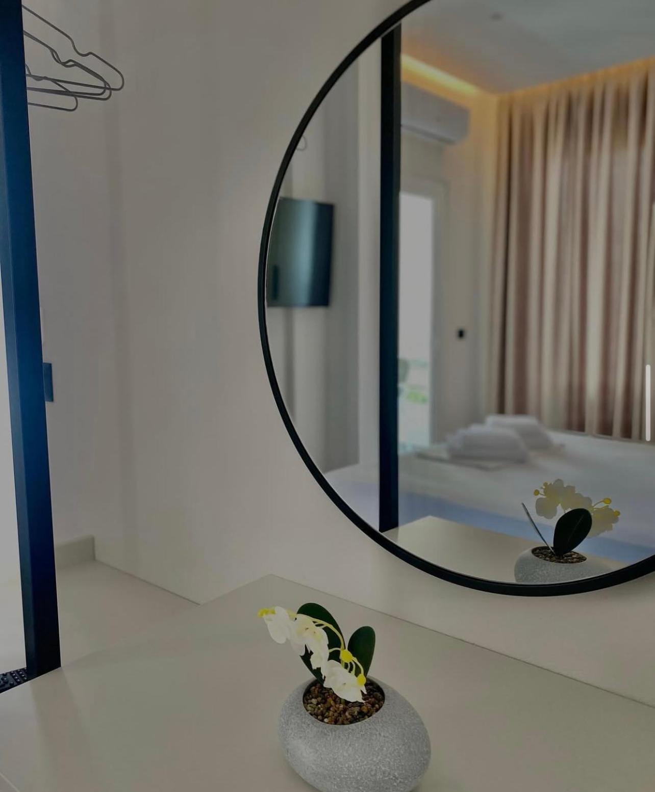 Astoria Rooms ساراندا المظهر الخارجي الصورة